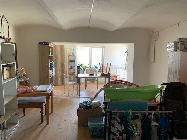 Prodej RD 6+kk Drnholec o 298 m2 před dokončením rekonstrukc - 5