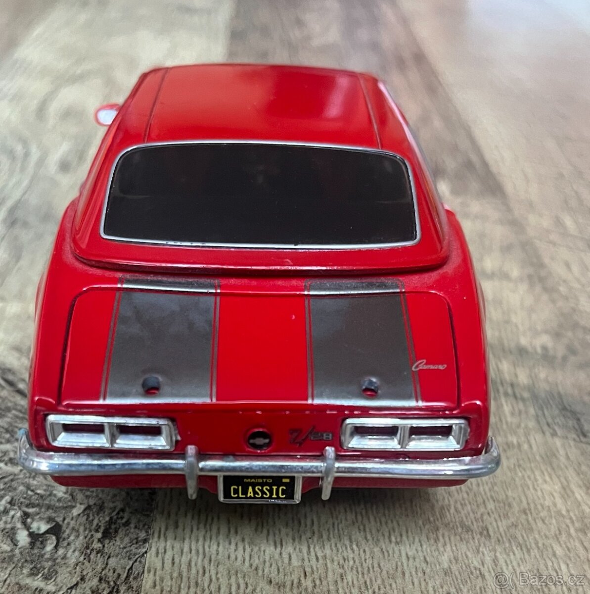 Model 1:24 Chevrolet Camaro SS, Maisto - 5