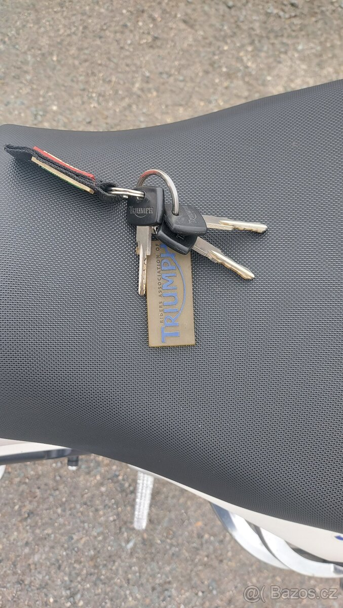 Triumph Speed Triple 1050 - 5