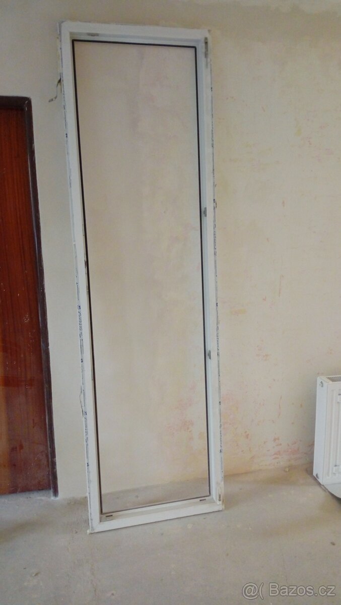 Prodám plastové balkonové dveře - 5