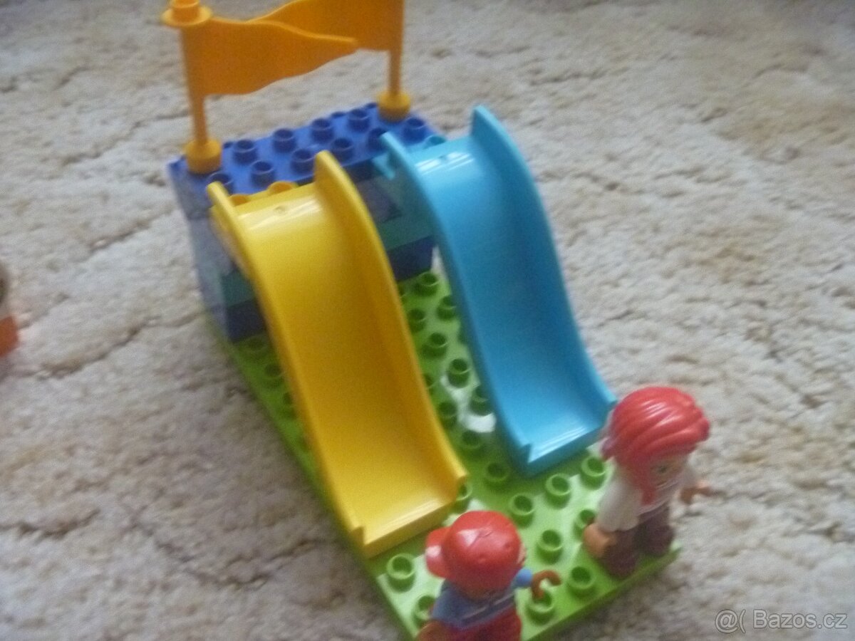 LEGO® DUPLO® 10841 Zábavná rodinná pouť - 5