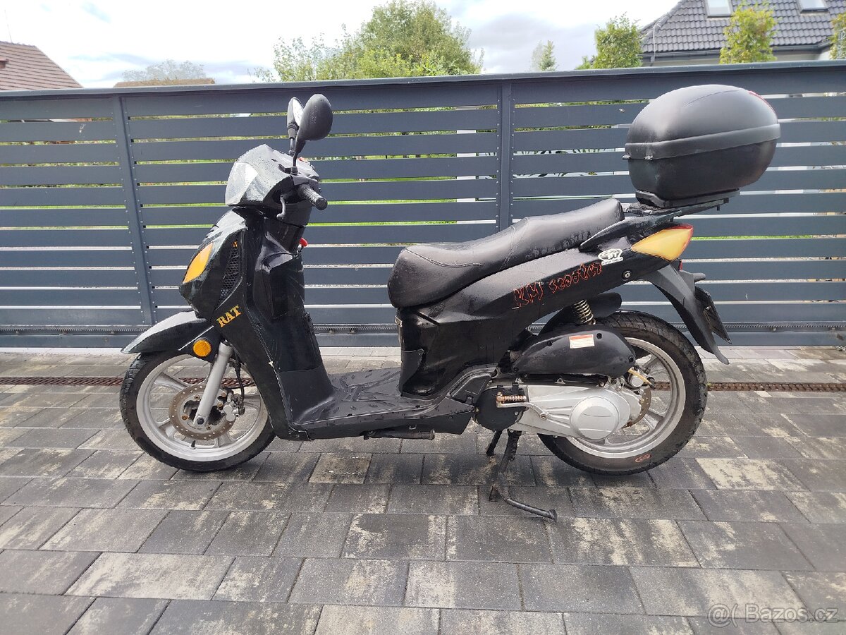 Skůtr 125ccm xingyue xt125-12 - 5