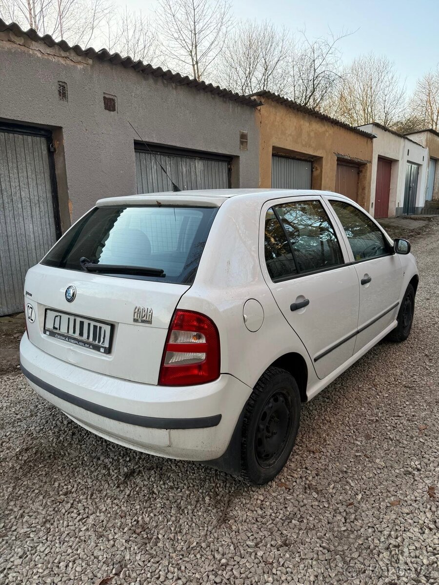 Škoda Fabia 1,4 MPi - 5