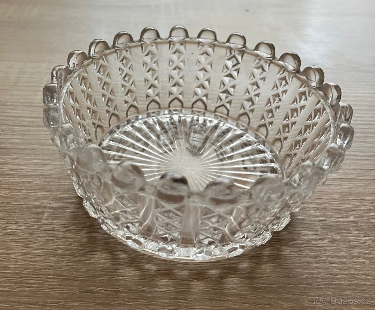 Skleněné mísy - 5