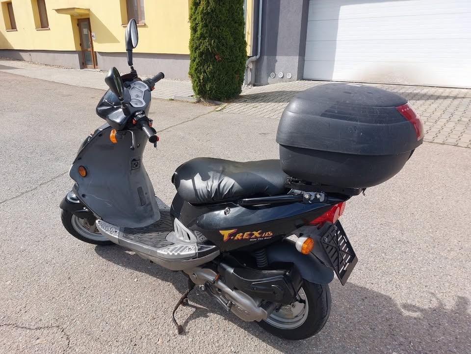 2000 PGO T-REX 125 ccm, NOVÁ STK - 5