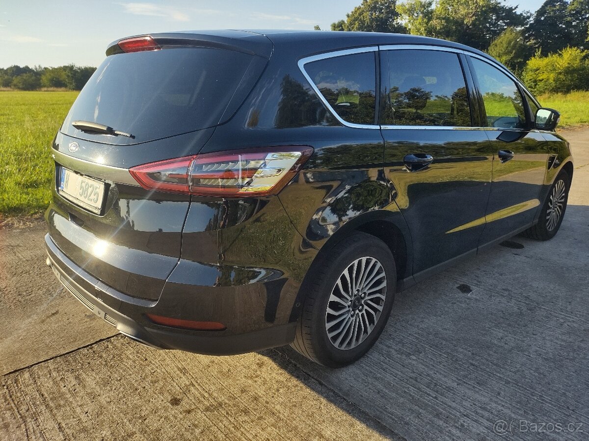 Ford S max Titanium 2.0 D automat 140 kW naj. 99700 km - 5