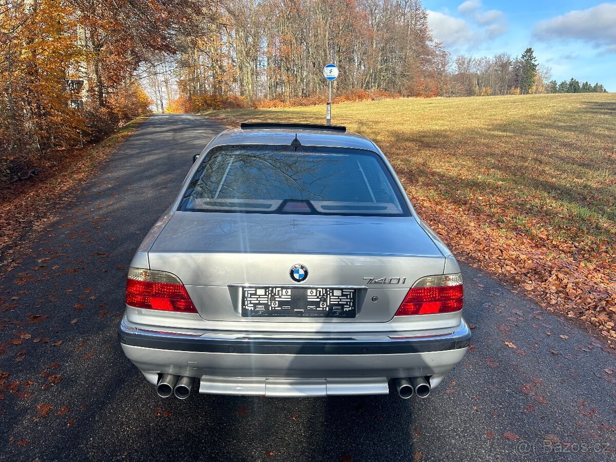 Bmw e38 740i facelift - 5