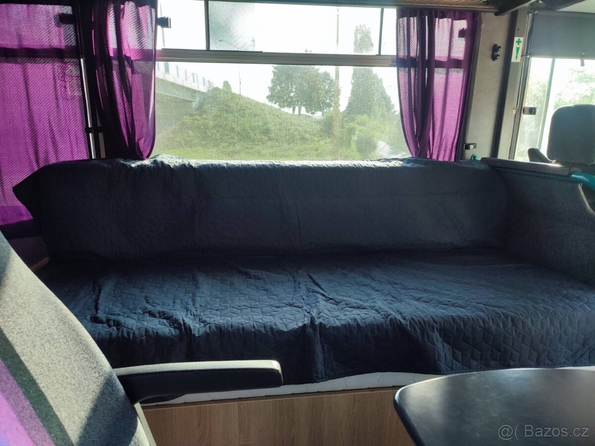 Obytný autobus Karosa C935 - 5