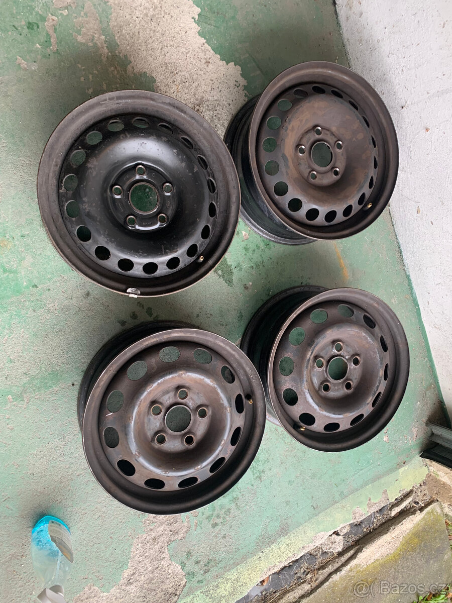Prodám 4KS plechových disků Ford ,Volkswagen, Seat - 5