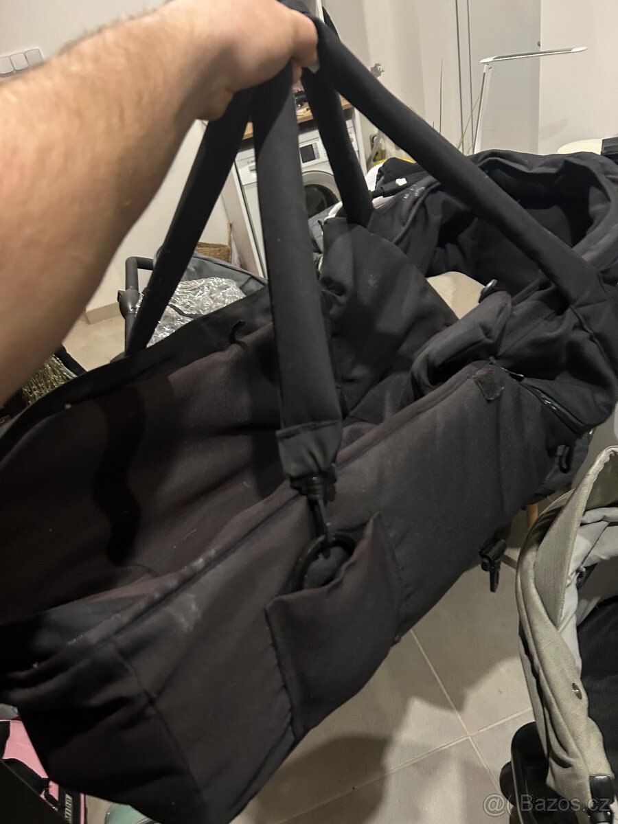 Kočárek pro dvojčata Hauck - 5