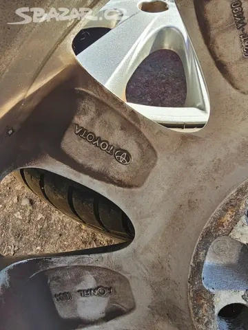 Prodám sadu alu kola Original Toyota - 5