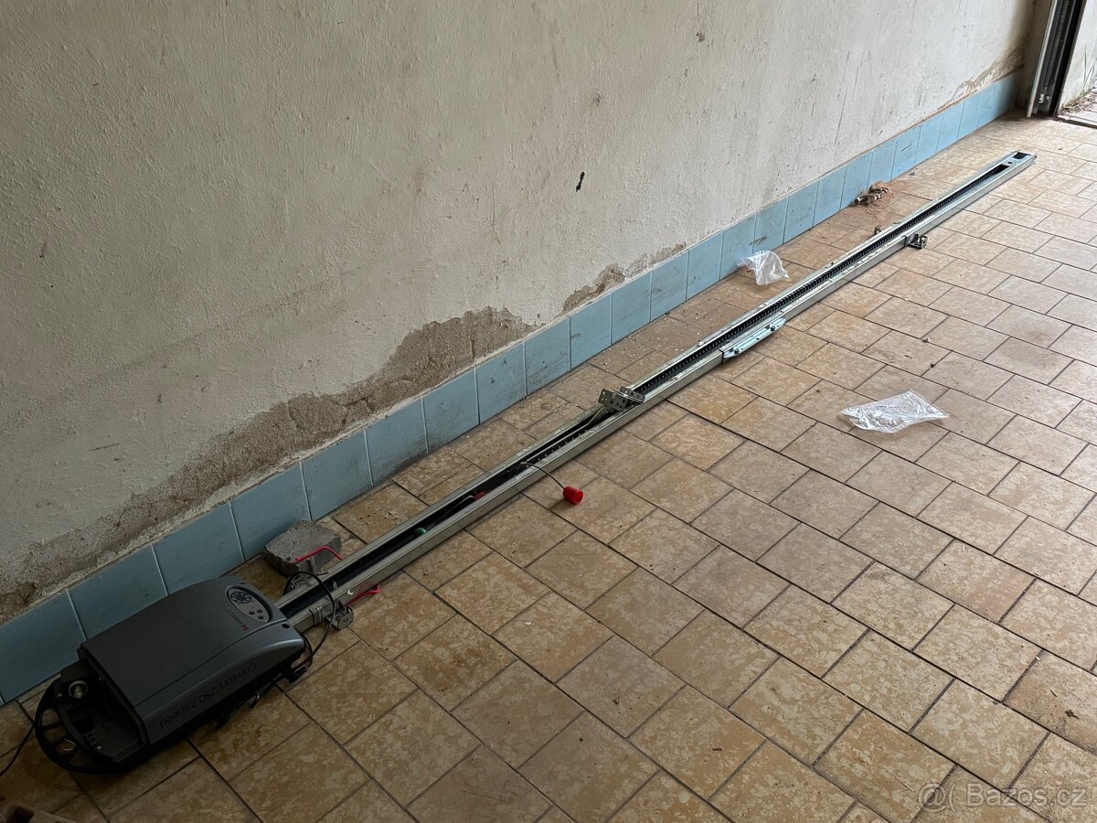 Marantec Comfort 250.2 Pohon garážových vrat - 5