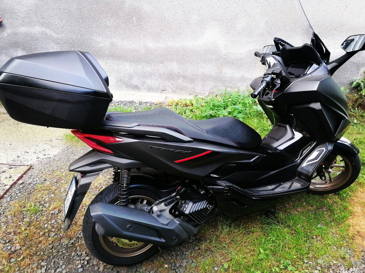 HONDA FORZA 125 SE - 5