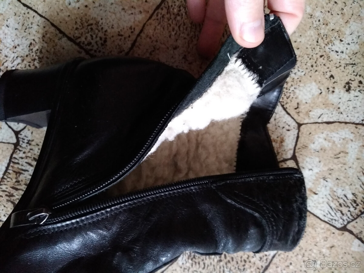 Dámské zimní boty kožené s hustým kožiškem - 5