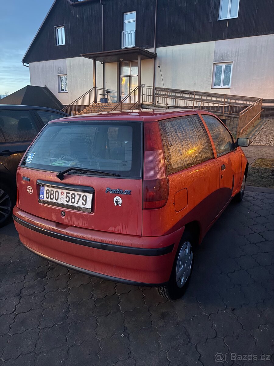 Fiat Punto 1.2 Benzín 3dveř - 5
