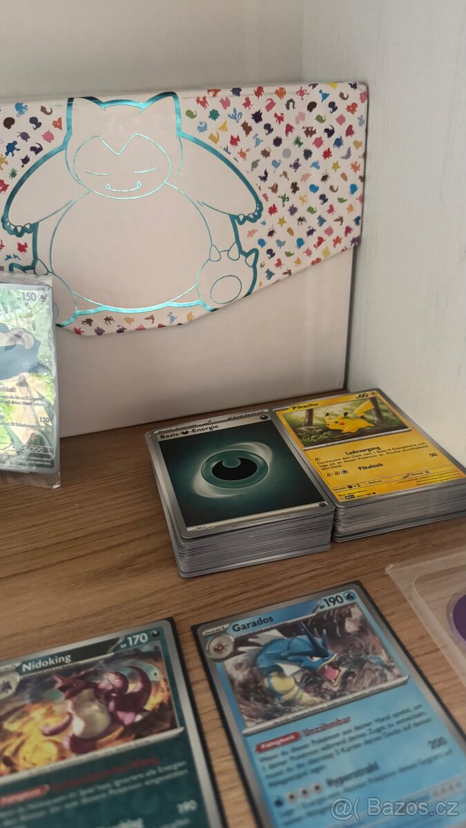 Pokémon krabička a karty - 5