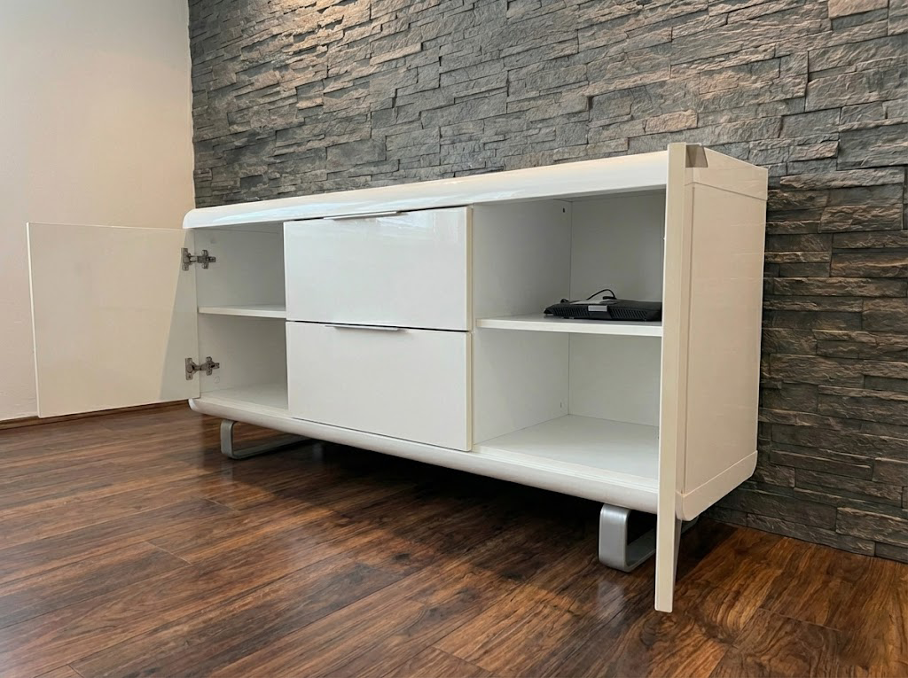 Skříň pod TV - bílý lesk - 5