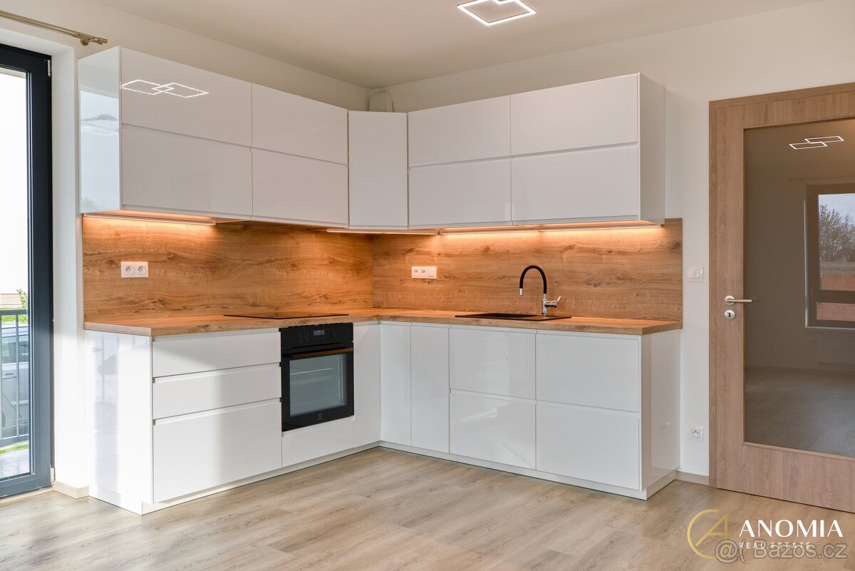 Pronájem bytu 1+kk, 35 m2 – Kutná Hora – Žižkov, ev.č. 00490 - 5