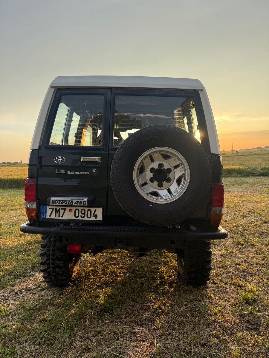 Toyota Land Cruiser KZJ 73 - 5