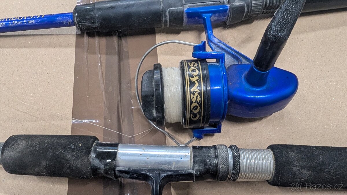 Rybářské pruty s navijáky a podběrák - 5