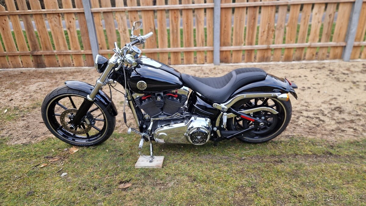 HARLEY-DAVIDSON FXSB BREAKOUT 2014 - 5