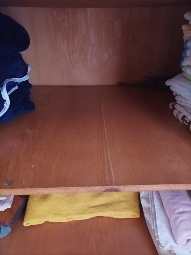 SKŘÍŇ policová - pěkný stav// SKŘÍŇ TON - ŠATNÍ + ÚZKÁ SKŘÍŇ - 5