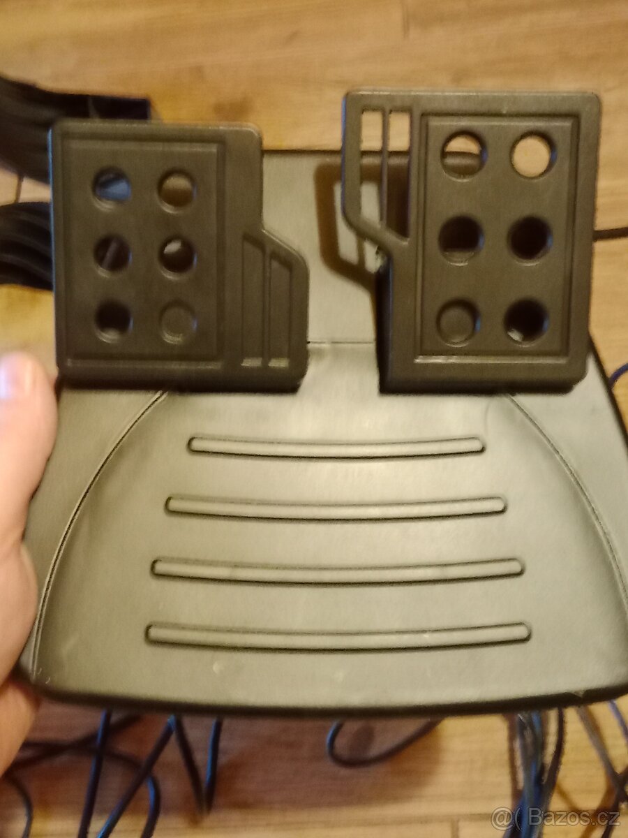 Herní zařízení - 5