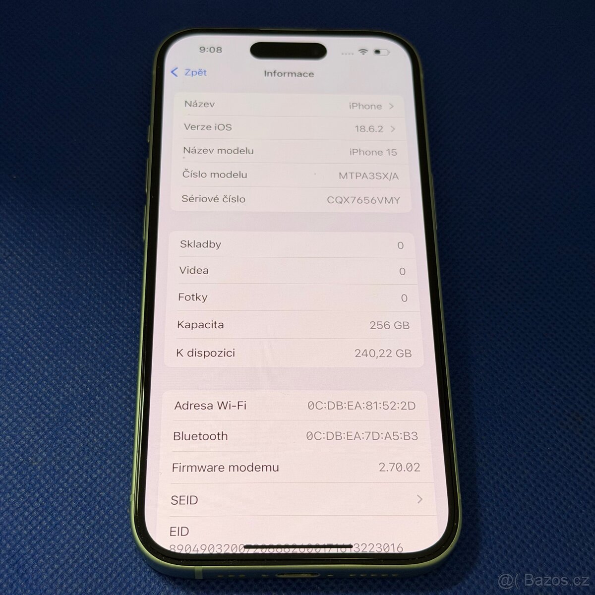 iPhone 15 256GB Green, krásný stav - 5