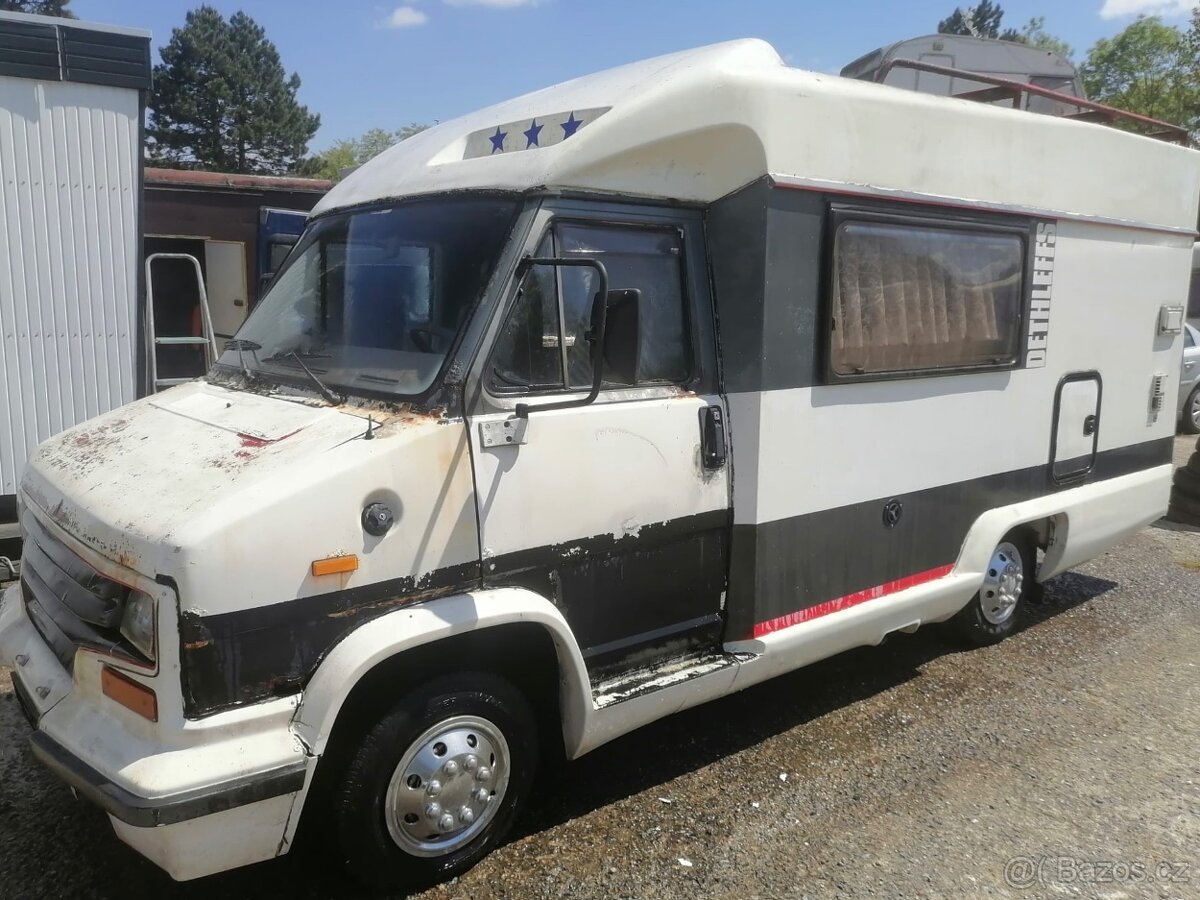 Obytný automobil Fiat 280 - 5