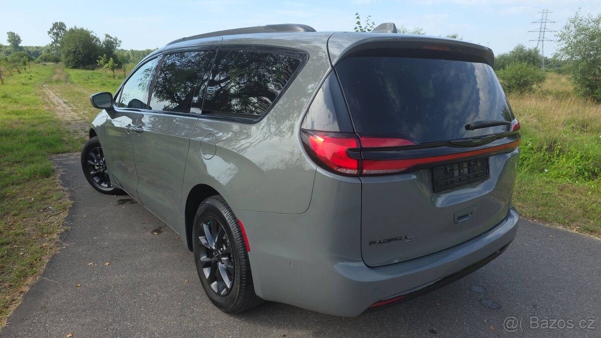 Chrysler Pacifica S 2021 full led záruka - 5