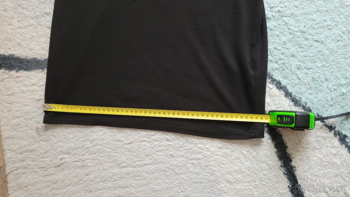 Černé krátké šaty, vel. L - 5