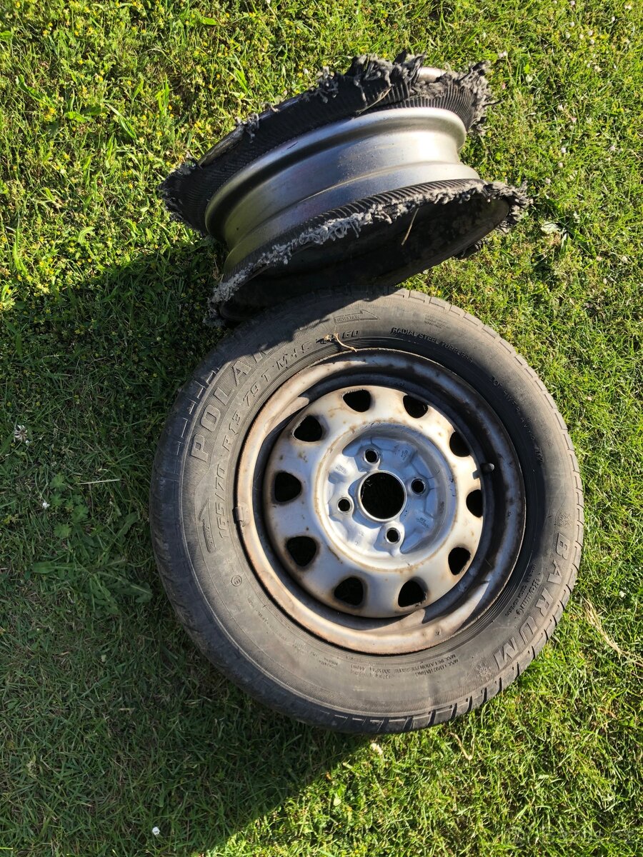 4x plechové disky, Ford Mondeo a Škoda Felicie - 5