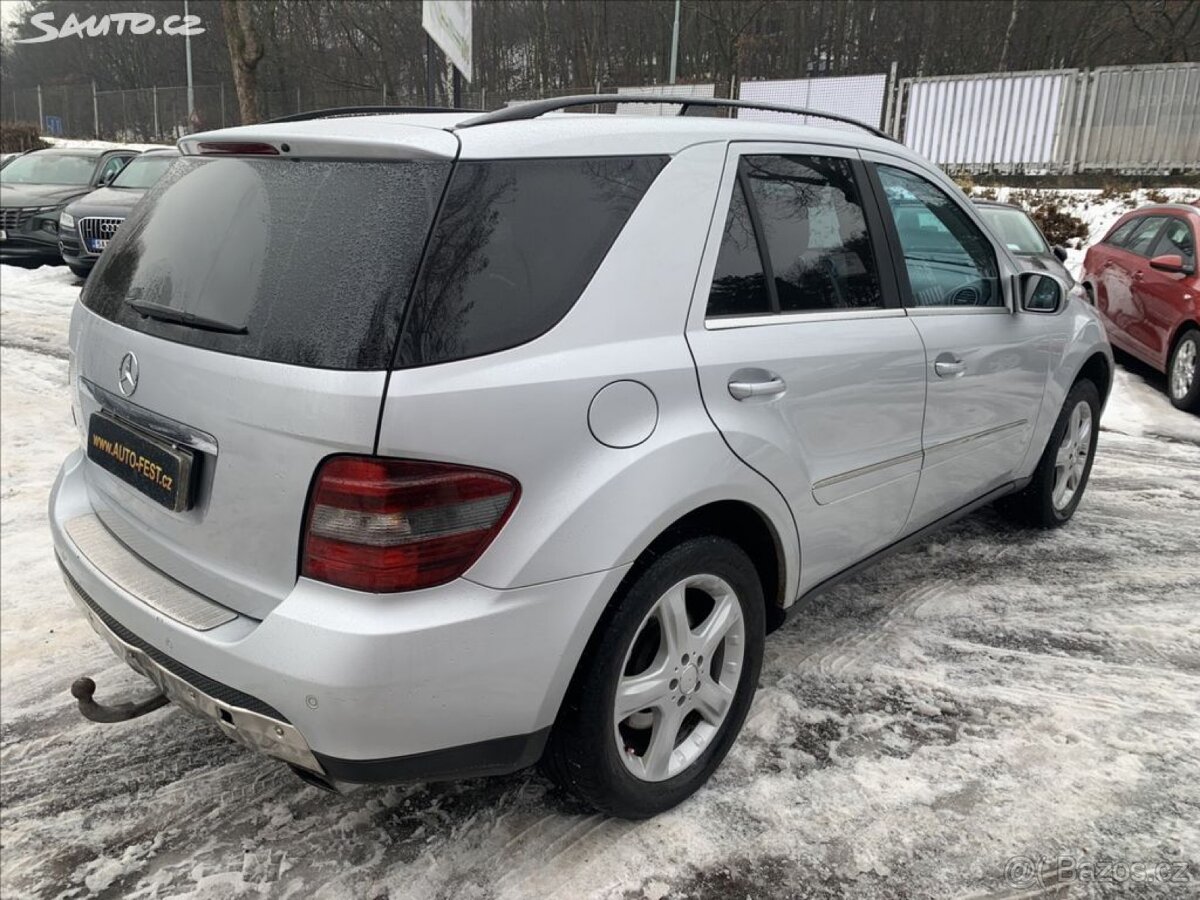 Mercedes-Benz Třídy M, 4,0 CDI - 5