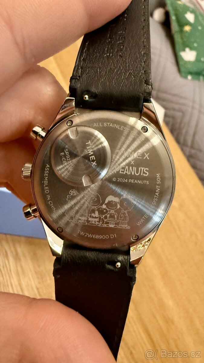 Timex Q Timex® Chronograph x Peanuts Snoopy - TOP stav - 5
