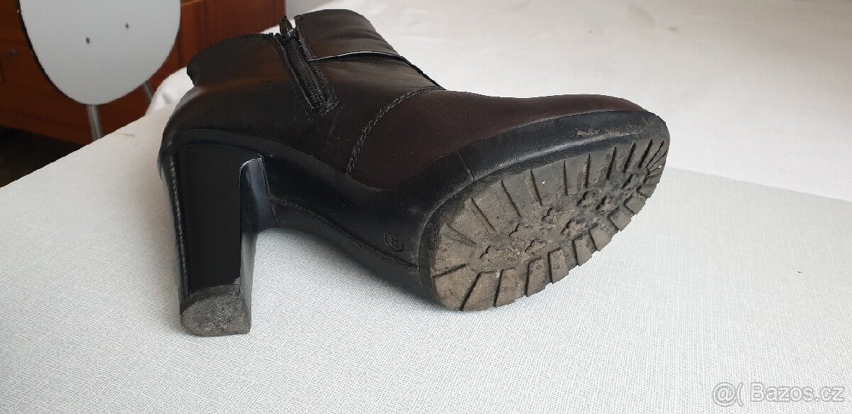 Dámské boty Lasocki vel.39 - 5