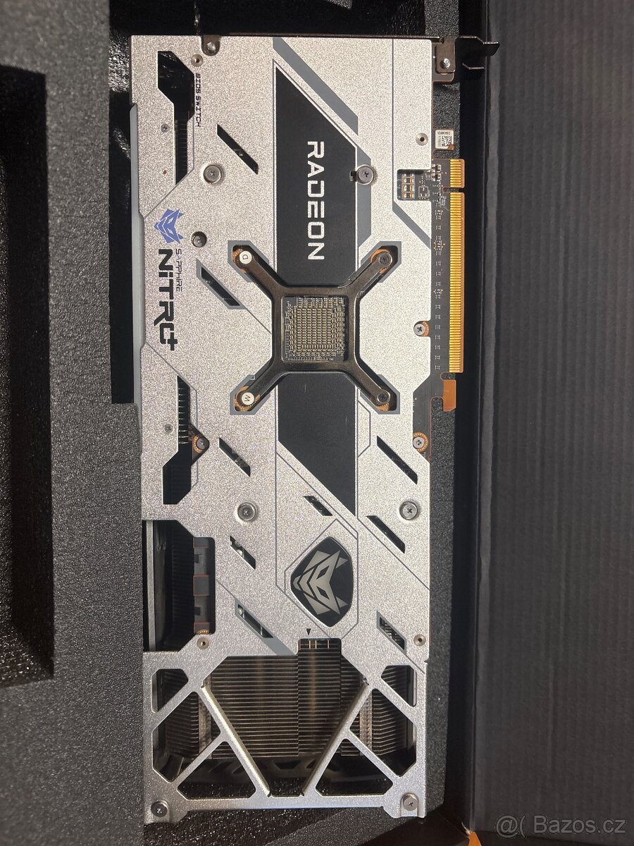 Saphire Nitro+ RX6700 XT 12gb - 5