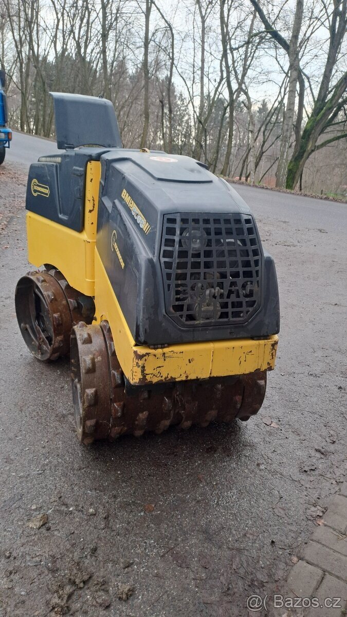 JEŽKOVÝ VÁLEC BOMAG BMP 8500 - 2016 - 5