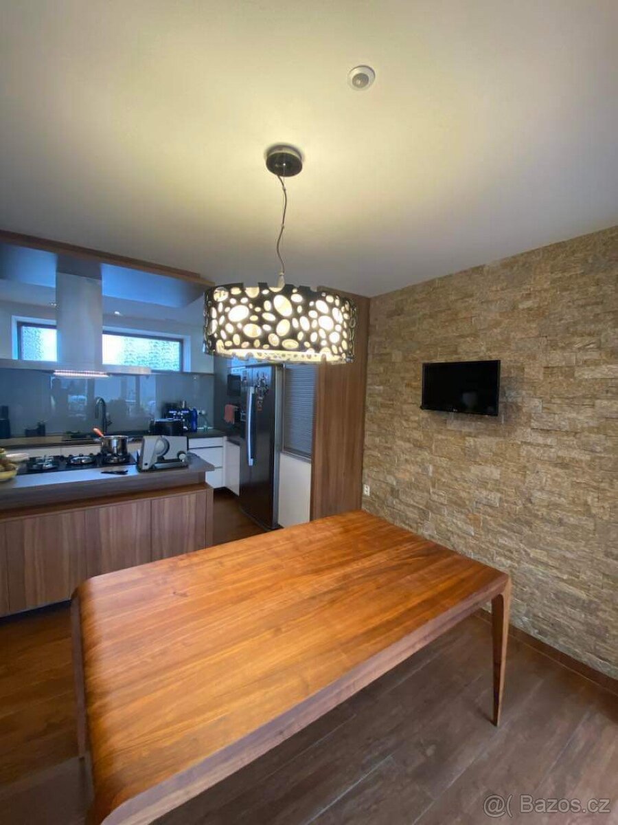 Značkový lustr - 5