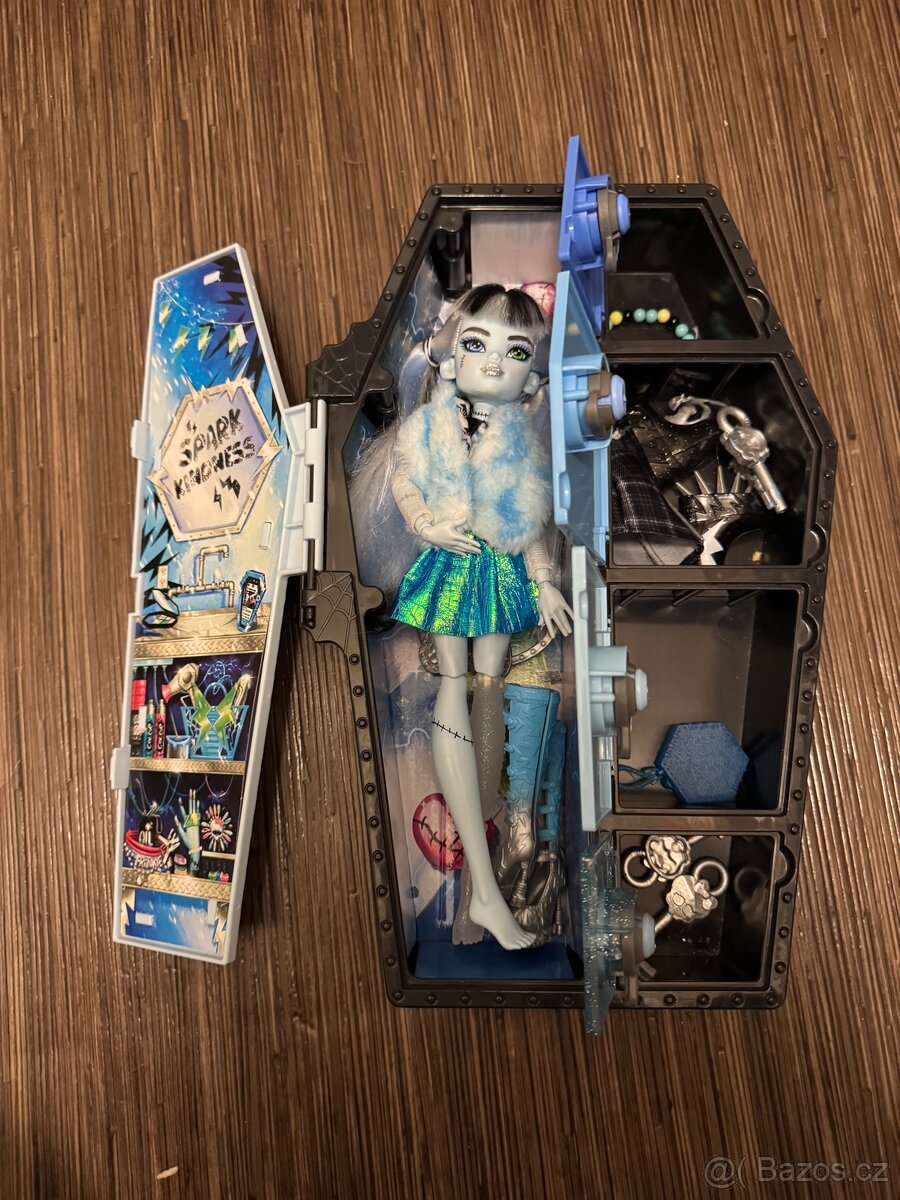 Panenka monster high Frankie s rakvi - 5