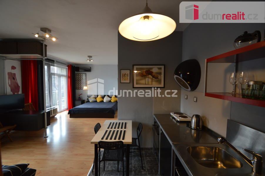 Pronájem bytu 1+kk 52 m2 zařízený balkon sklep Na Hřebenkách - 5