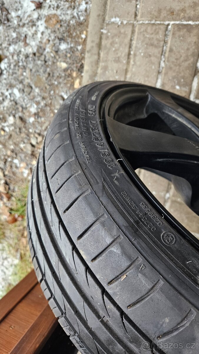 Letní Sada Alu 5x112 195/45 R17 Dezent - 5