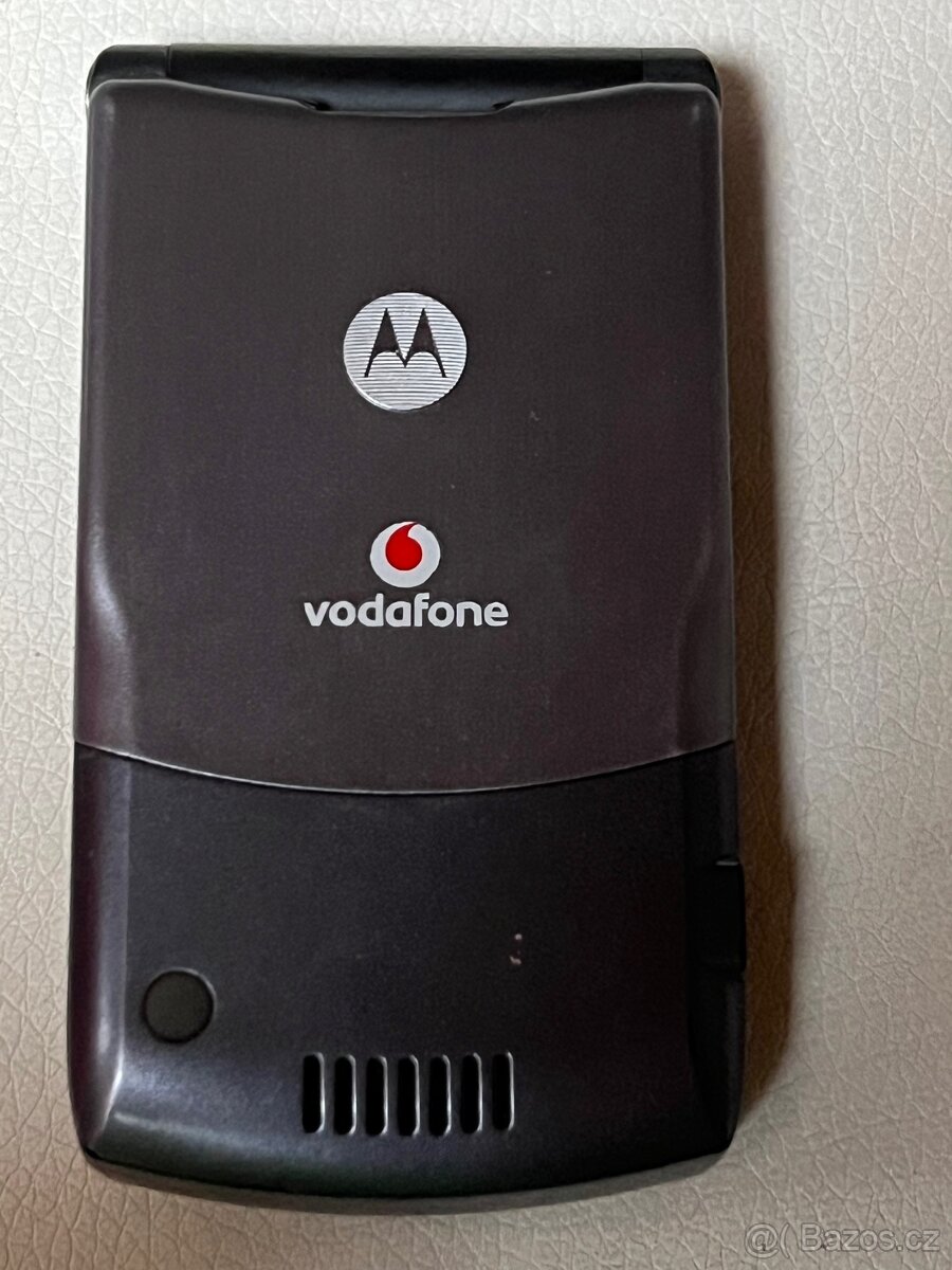 Motorola razr v3 - 5
