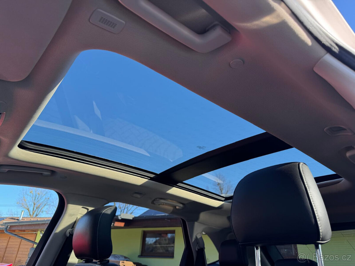 Prodám Ford Edge r.v.2019 Vignale - 5