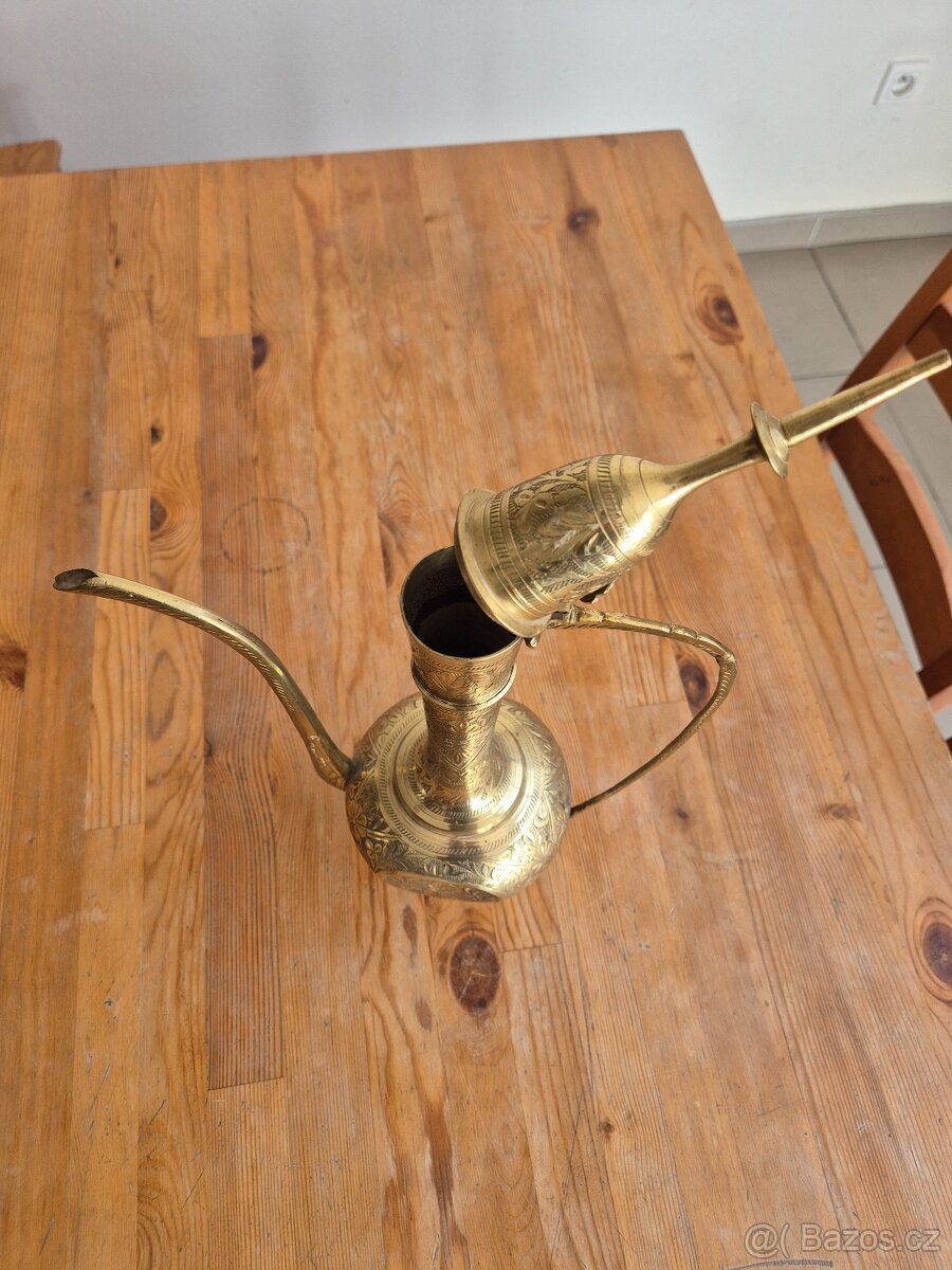 Mosazná konvice, konev, karafa - tepaná - 5