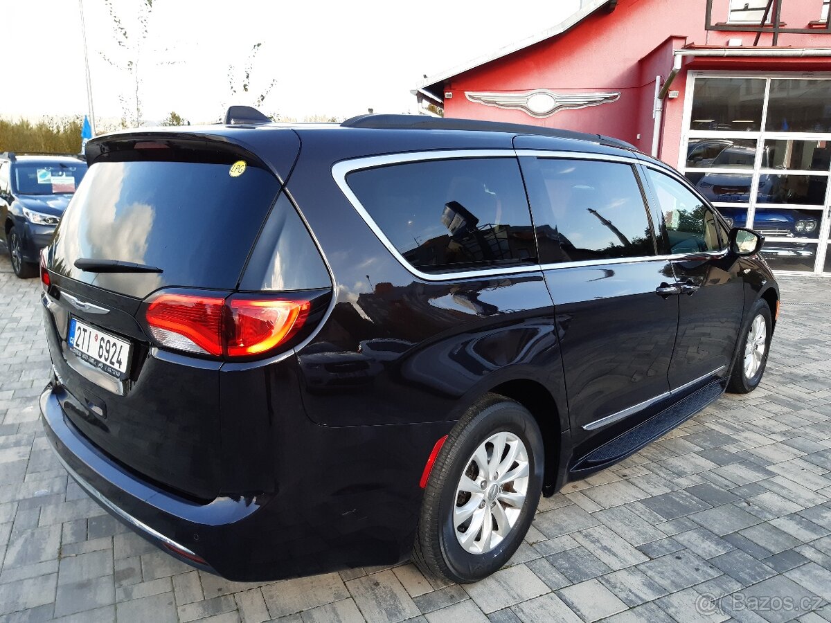 Chrysler Pacifica 3,6L V6,Android, Car Play, DVD, kůže - 5