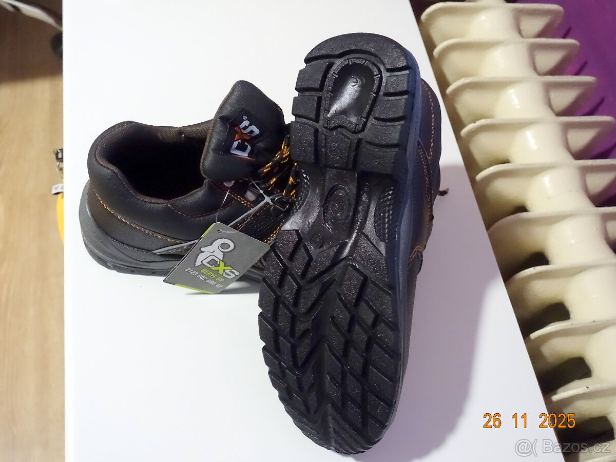Pracovní obuv-vel.42 - 5