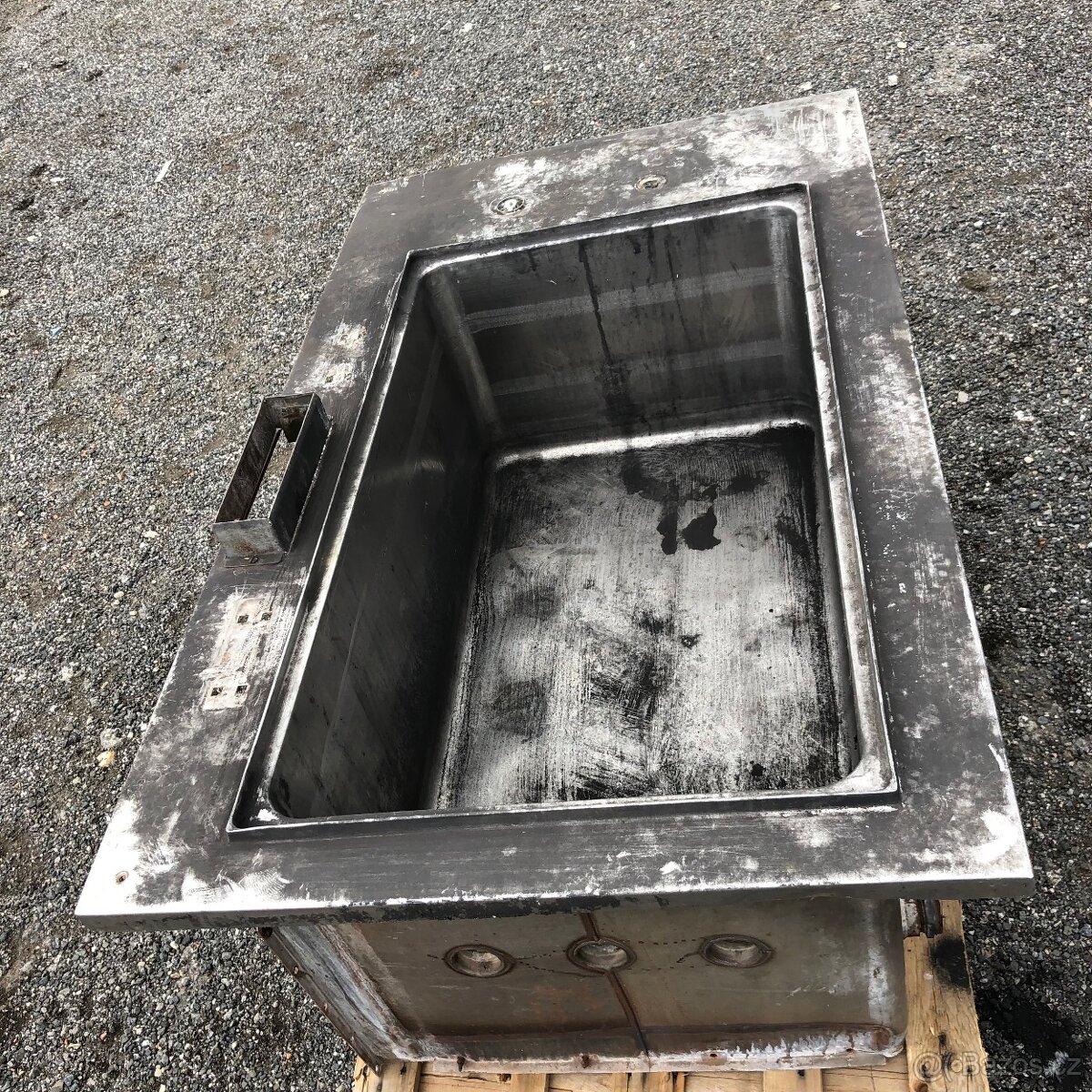 NEREZ VANA S VYPUSTNIM VENTILEM - 5