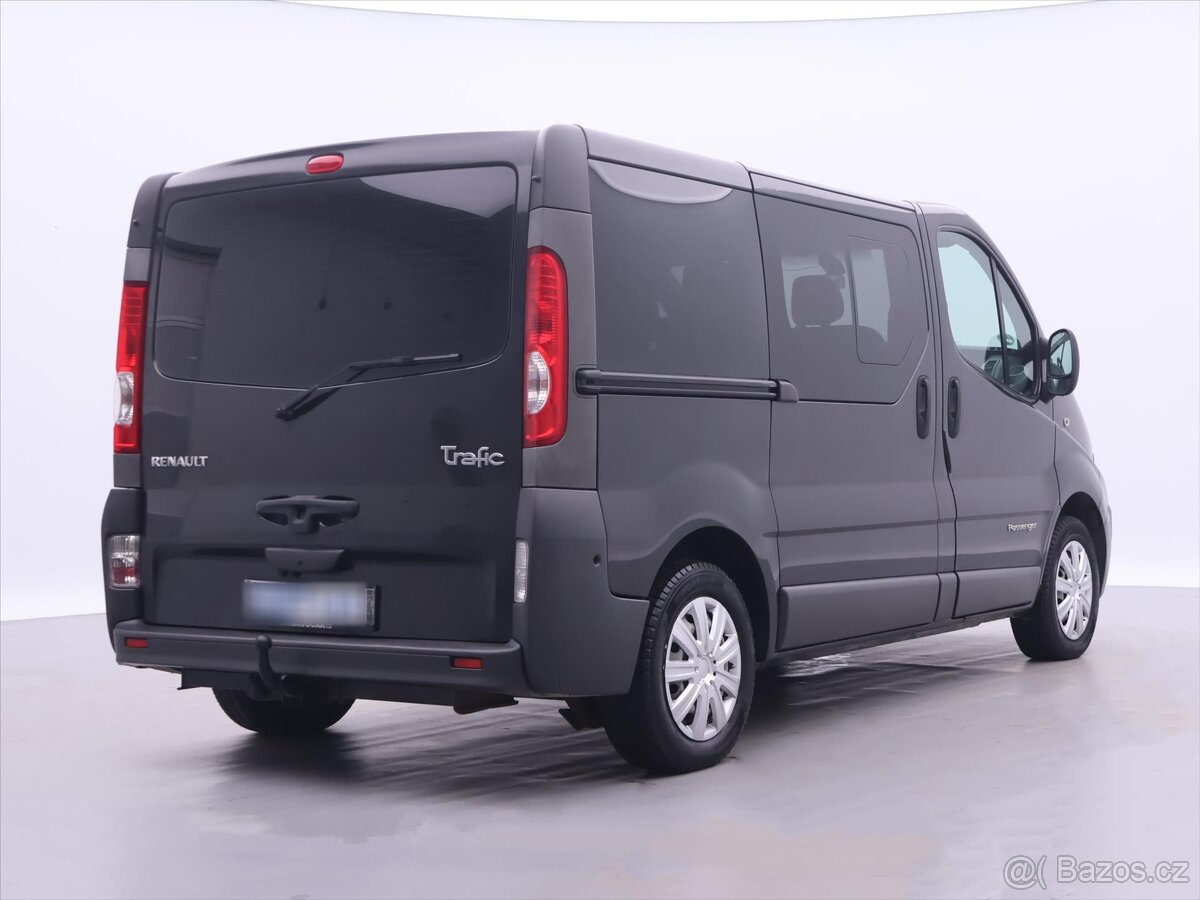 Renault Trafic 2,0 dCi 84kW Klima 9-Míst (2008) - 5