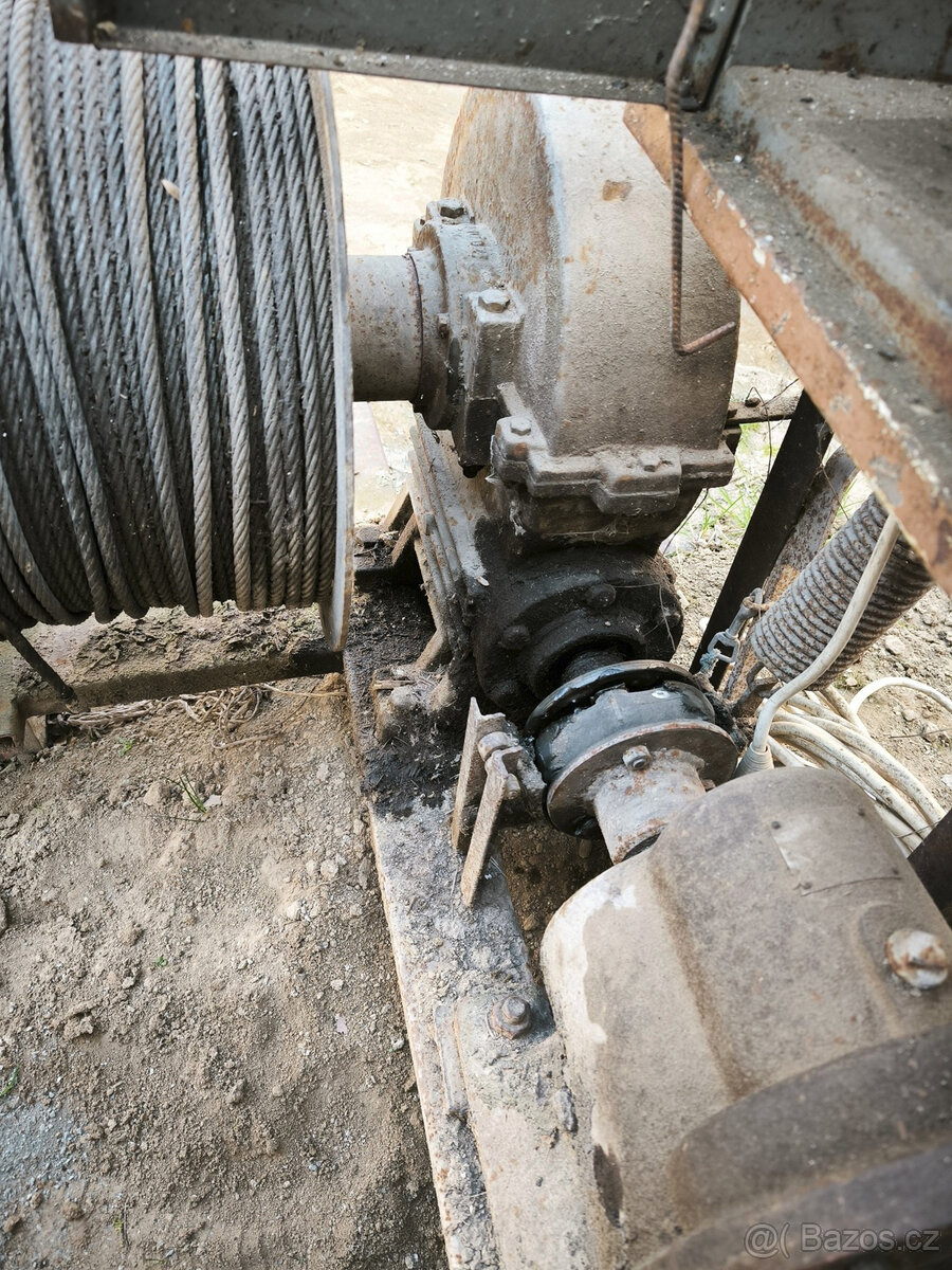 Stavební vrátek - 5