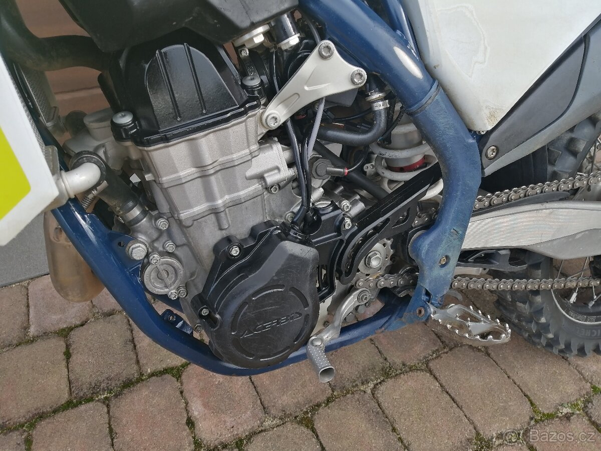Prodám Husqvarnu FC450,rok 2021,159MTh,rozvody
